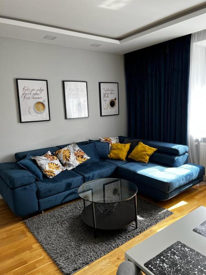 Family & Business Elegant Apartments Ul Astronautow Centrum Downtown - 3 Bedroom, Parking Kielce Exterior photo